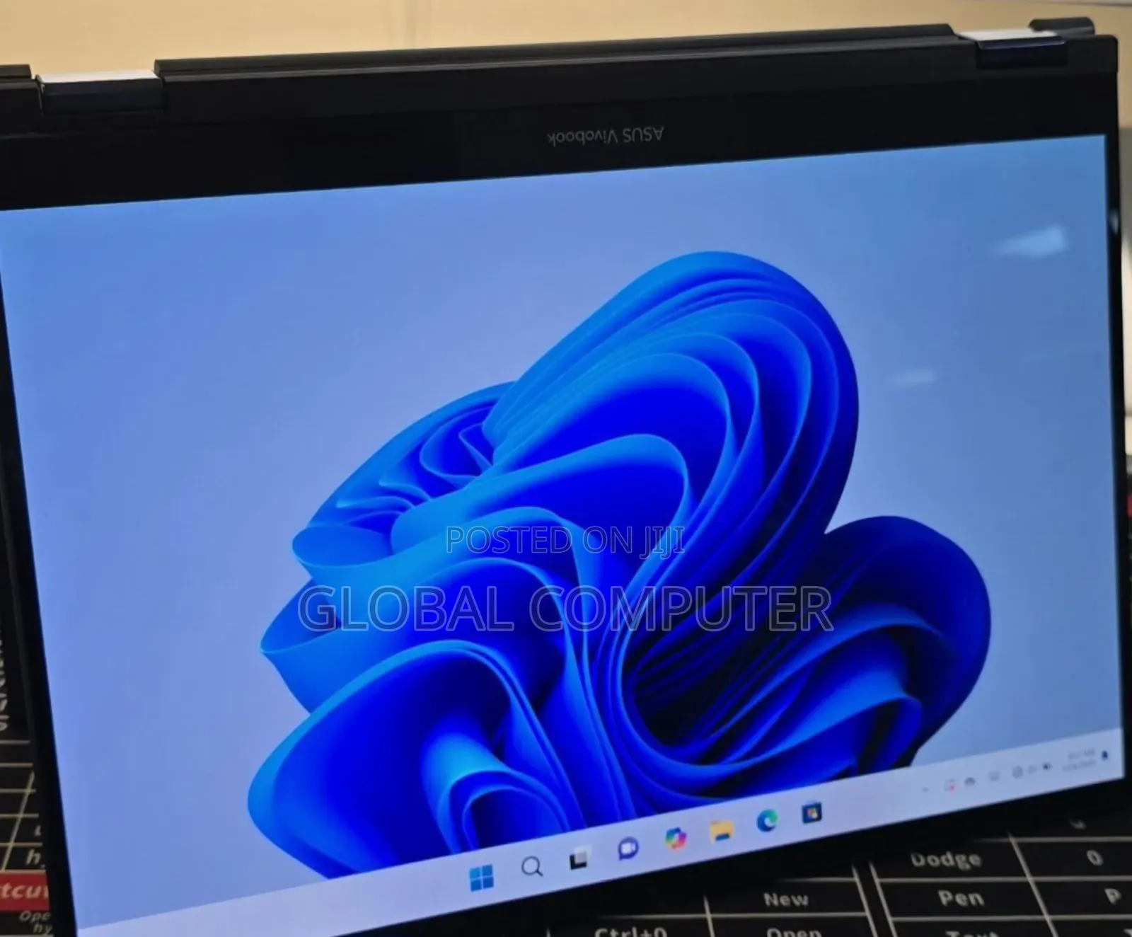 New Laptop Asus VivoBook E12 E203NA 16GB Intel Core I9 SSD 512GB