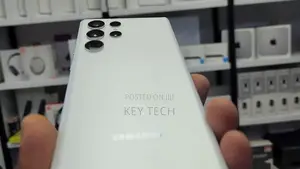 Photo - New Samsung Galaxy S22 Ultra 256 GB Gray