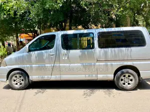 Toyota HiAce 2007 Silver