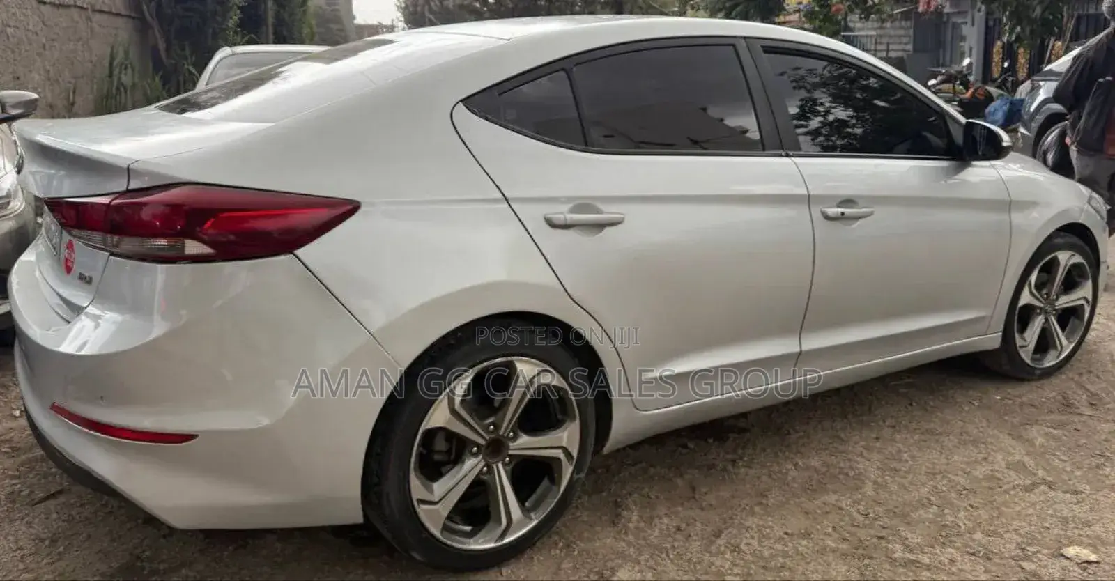 Hyundai Avante 2016 Silver