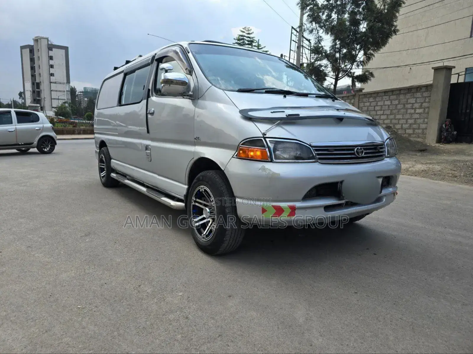 Toyota HiAce 2005 Silver
