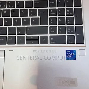 New Laptop HP EliteBook 840 G8 16GB Intel Core i7 SSD 512GB