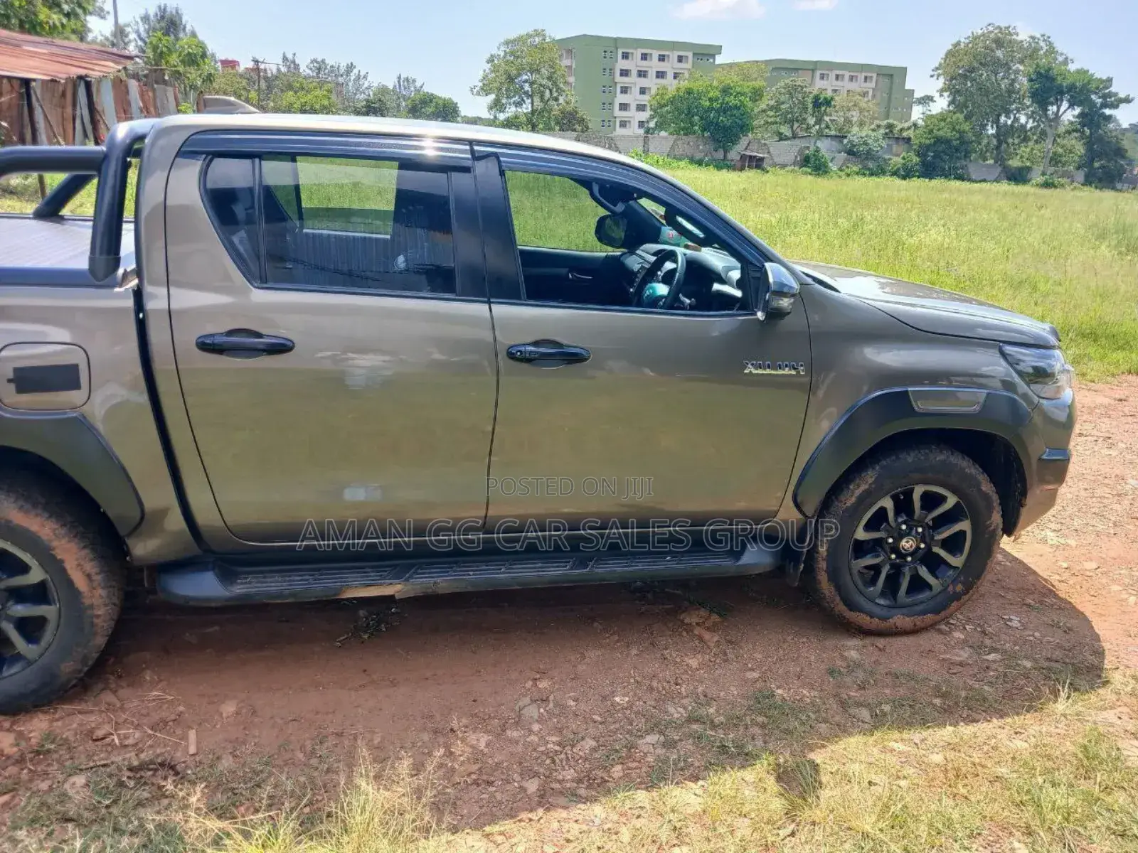 Toyota Hilux 2023 Gray