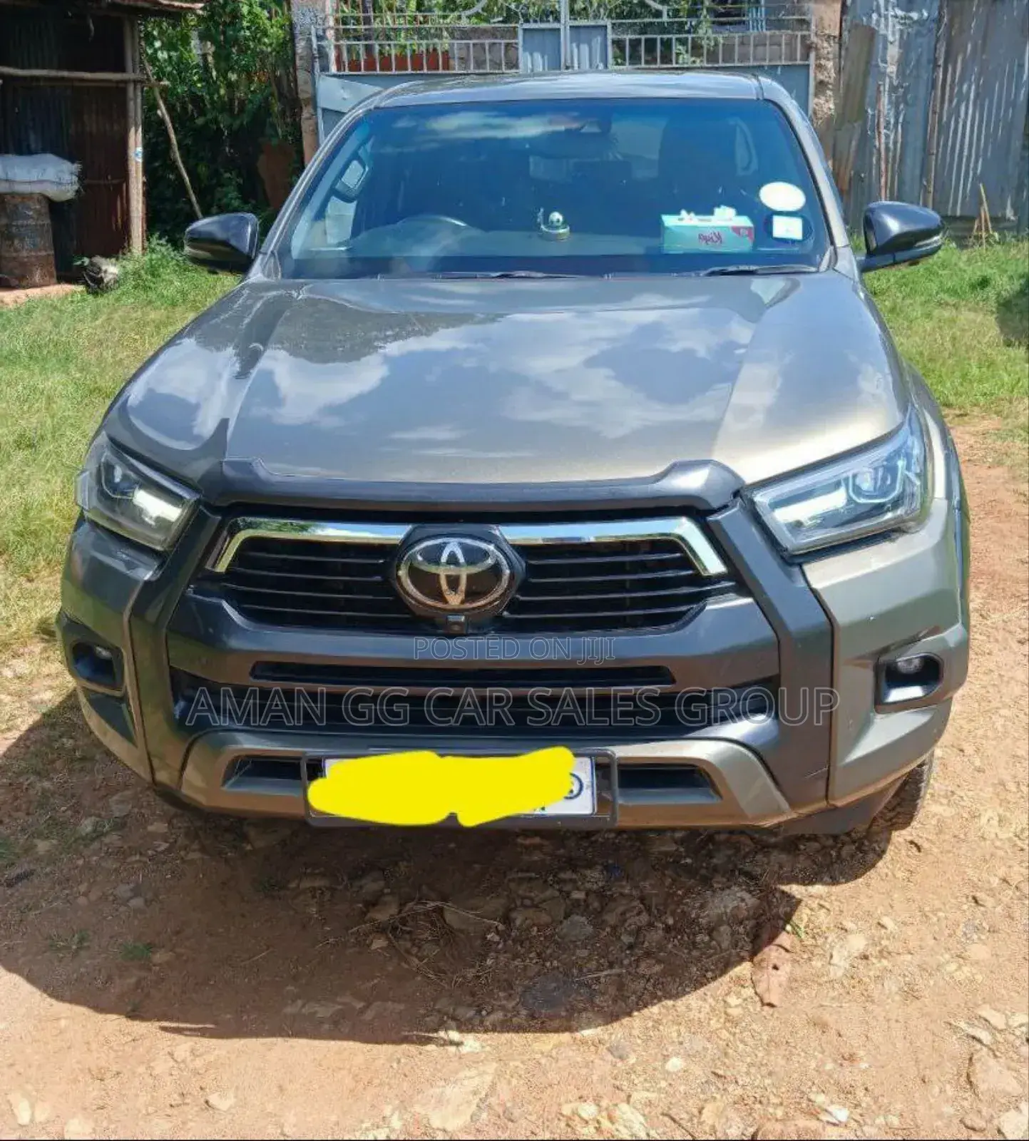 Toyota Hilux 2023 Gray