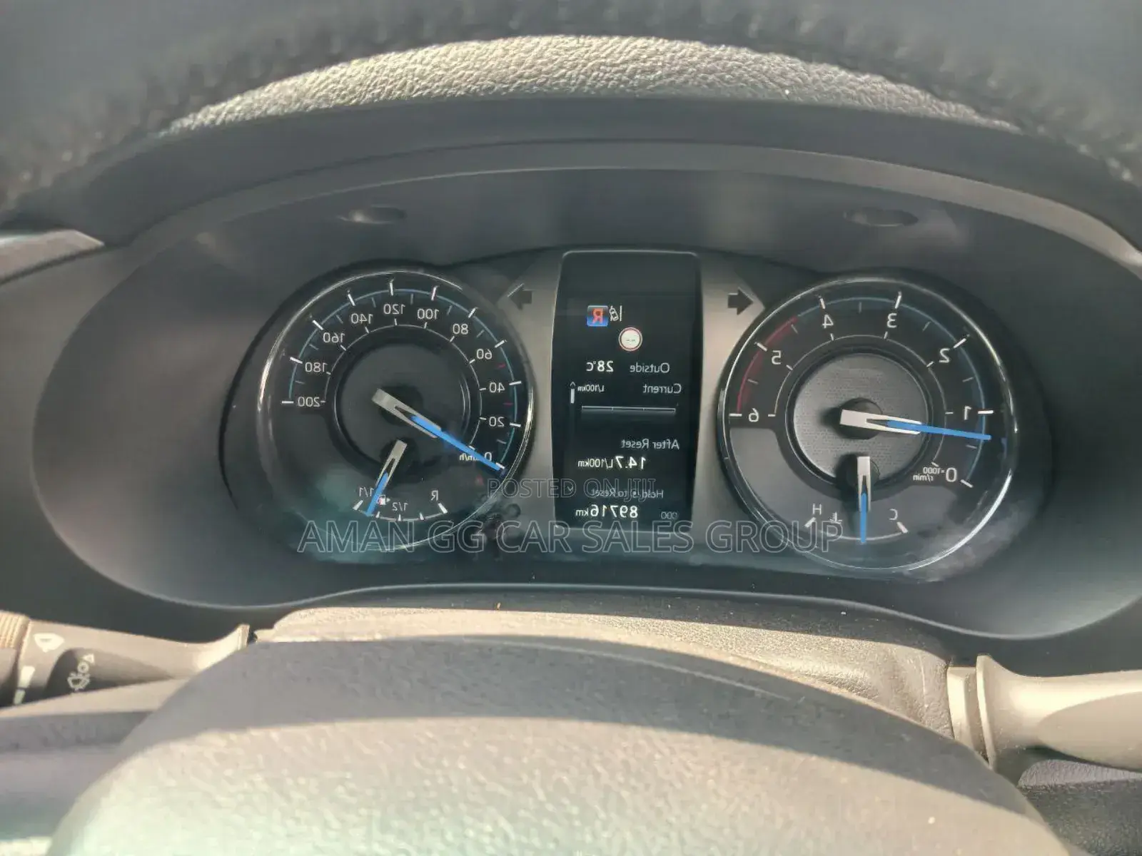 Toyota Hilux 2023 Gray