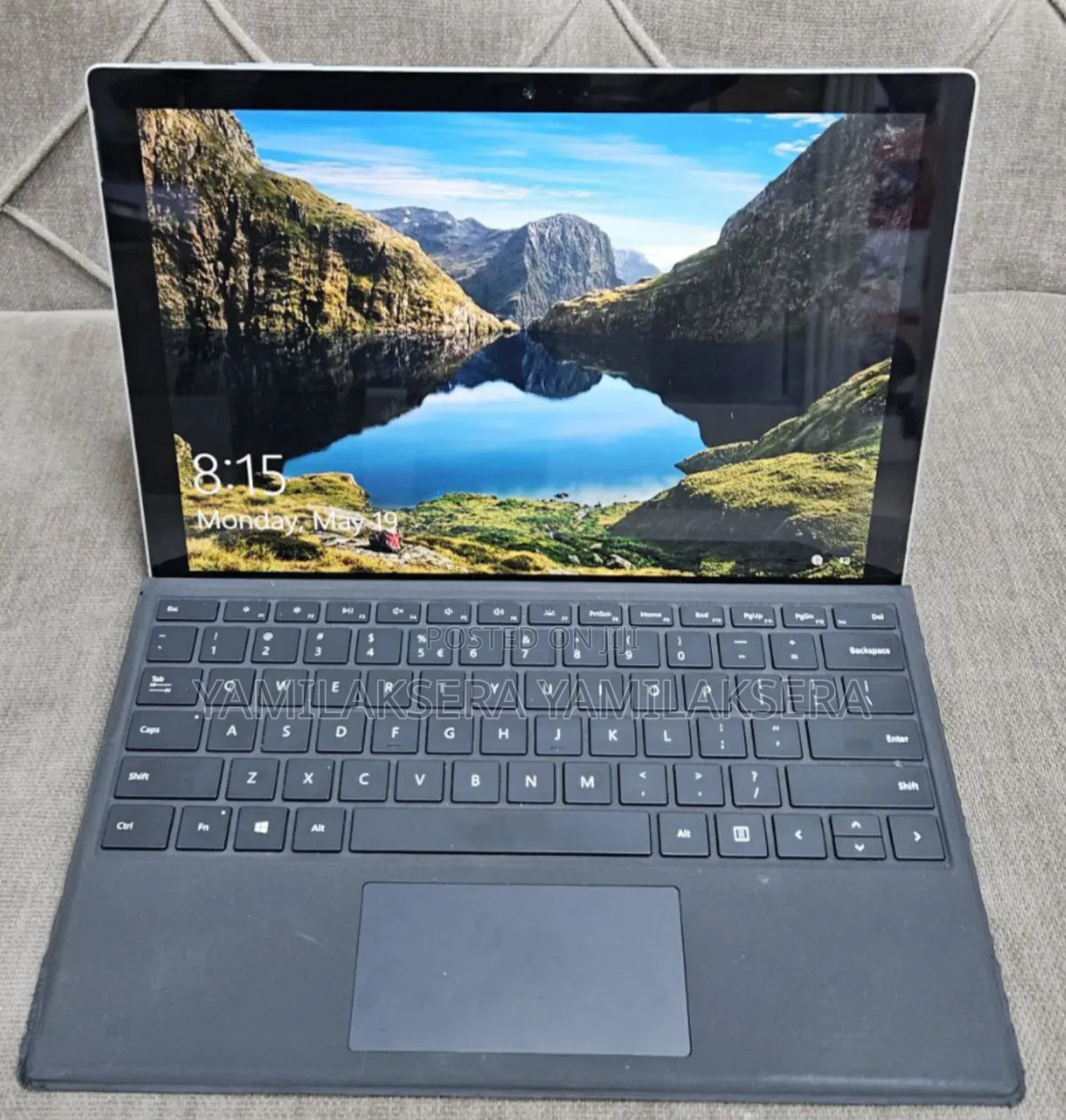 New Laptop Microsoft Surface Pro 6 8GB Intel Core I7 SSD 256GB
