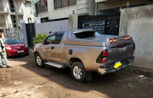 Toyota Hilux Revo Single Cab Deisel 2.4 RWD 2019 Gold