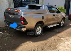 Toyota Hilux 2019 Gray