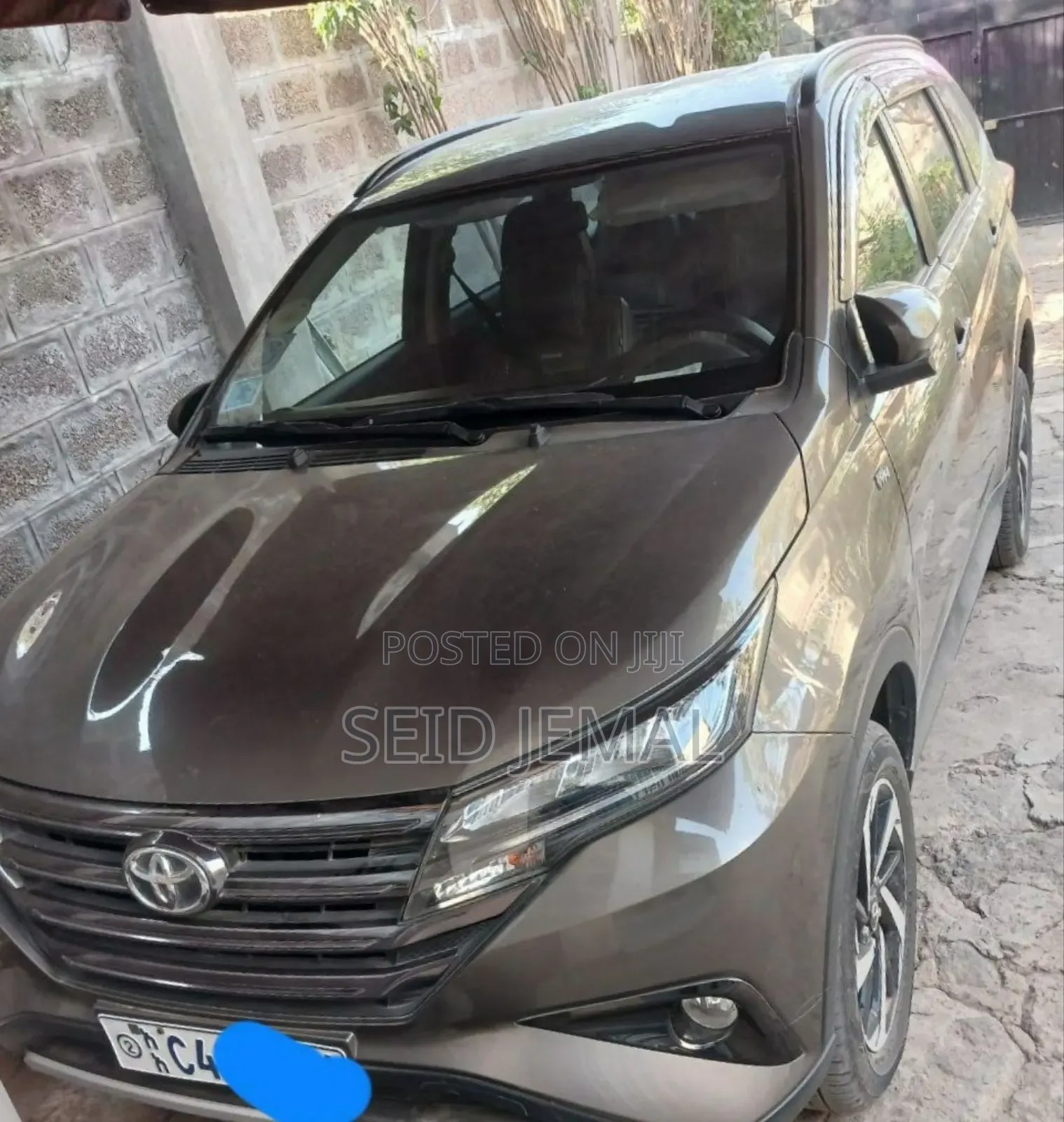 Toyota Rush 2023 Gray