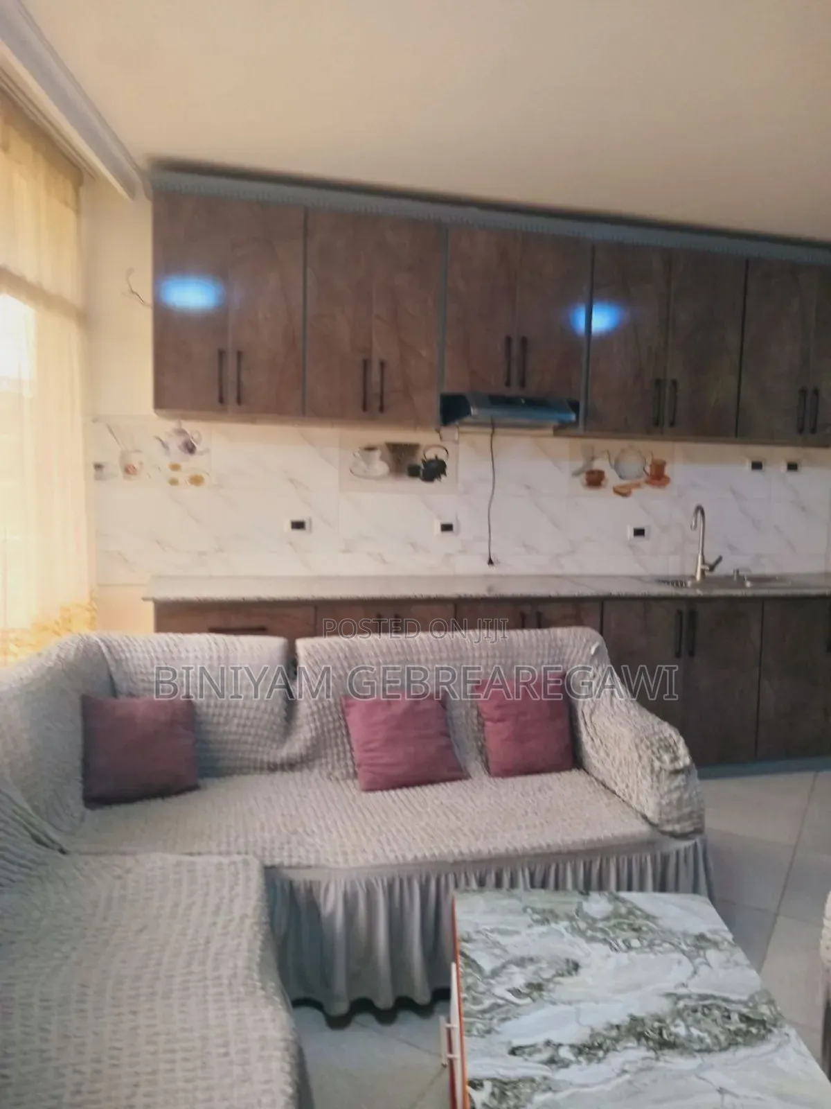 Furnished 3bdrm Apartment in Apartment, Yeka for rent