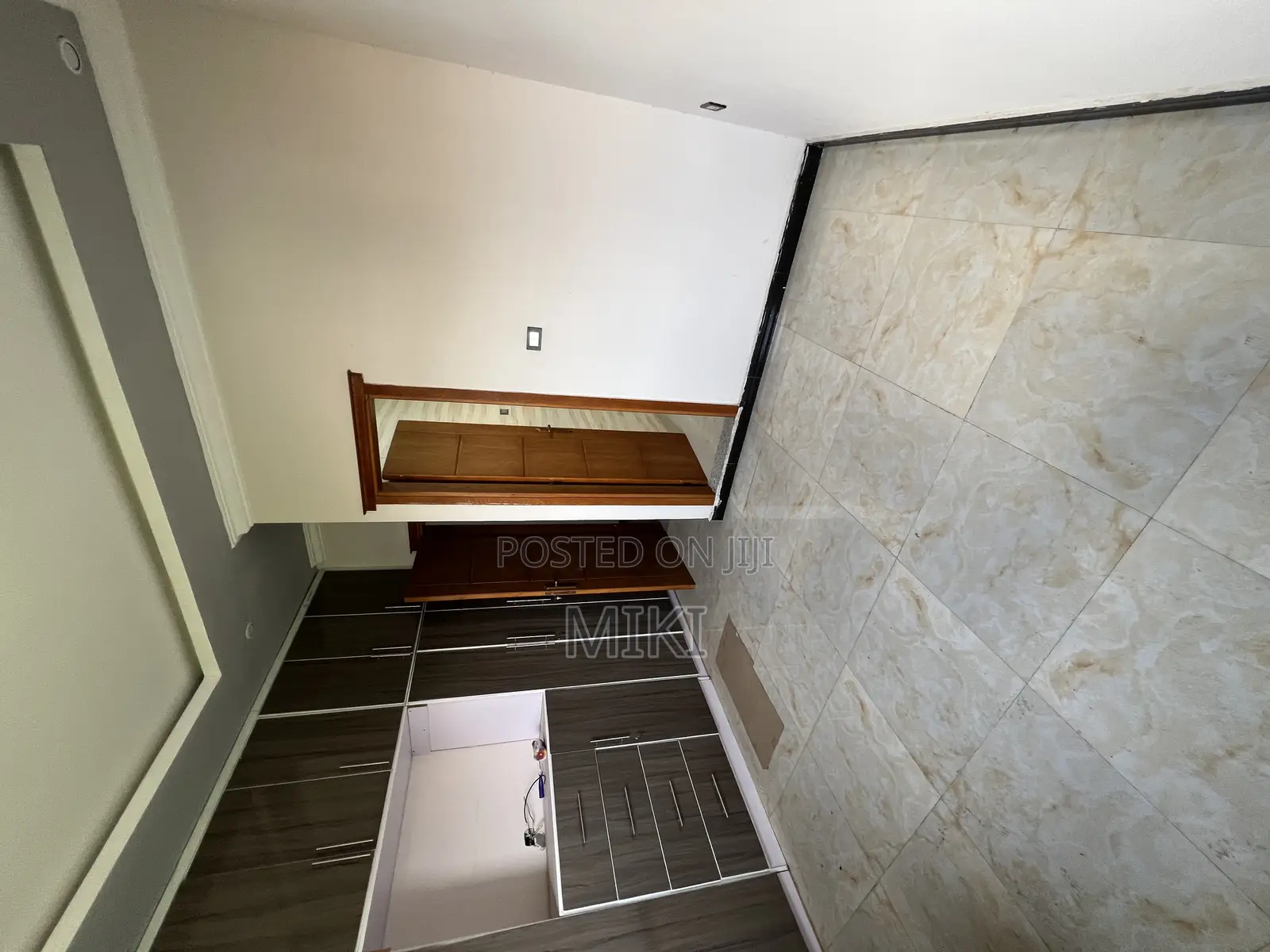 Furnished 3bdrm Apartment in Haile Garment, Nifas Silk-Lafto for sale