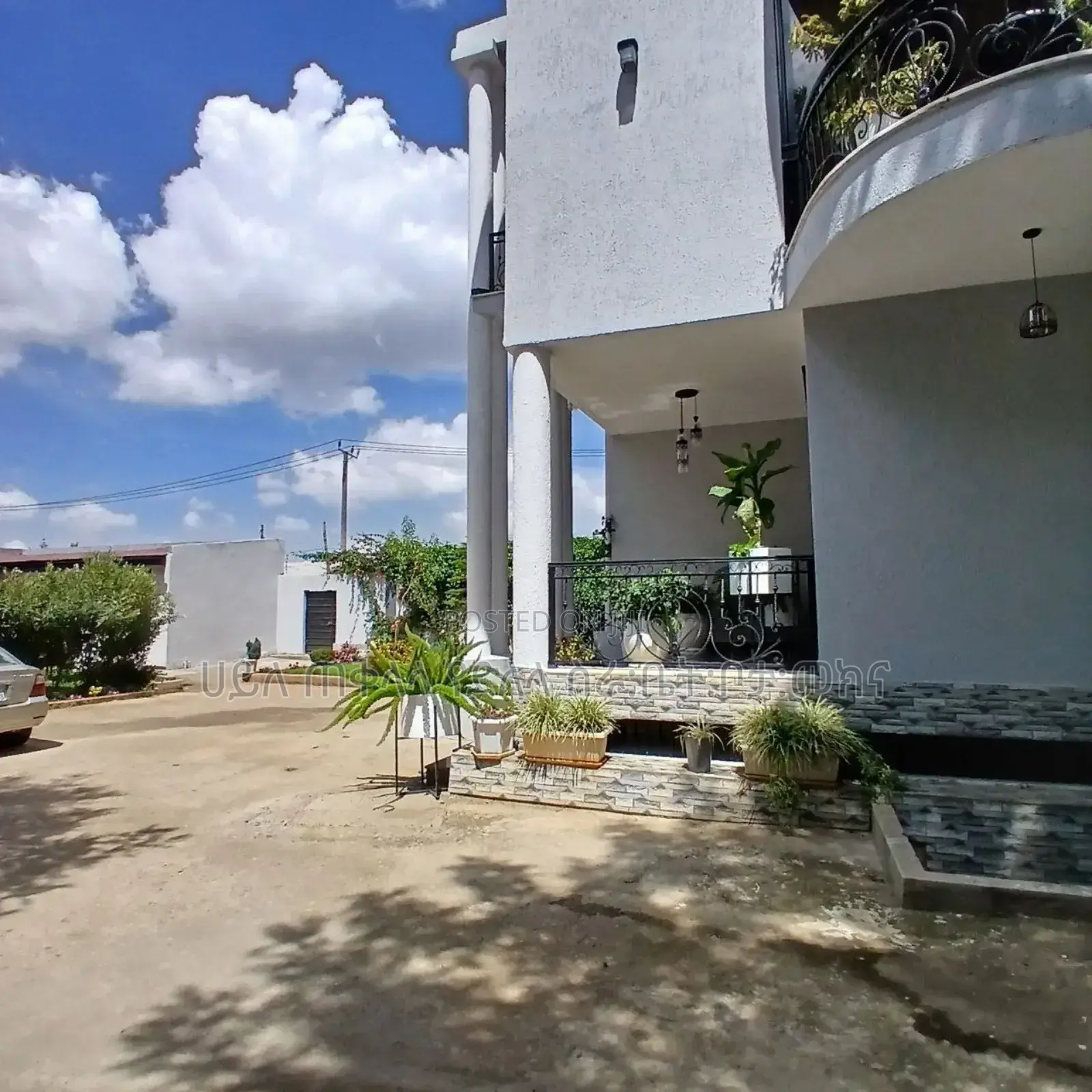 Furnished 8bdrm House in ስምኤስ በርታ Real State, Yeka for sale