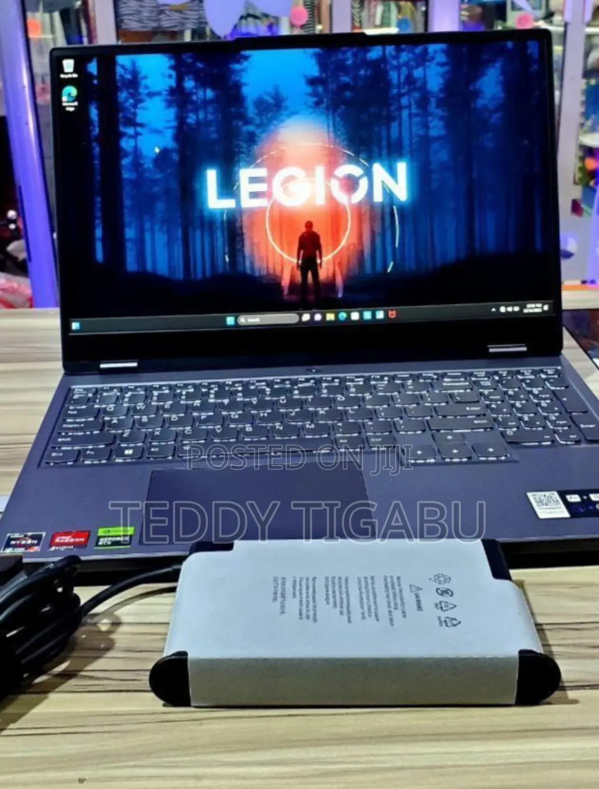 New Laptop Lenovo Legion 5 16GB AMD Ryzen 7 SSD 1T