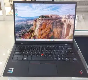 New Laptop Lenovo ThinkPad X1 8GB Intel Core I5 SSD 512GB