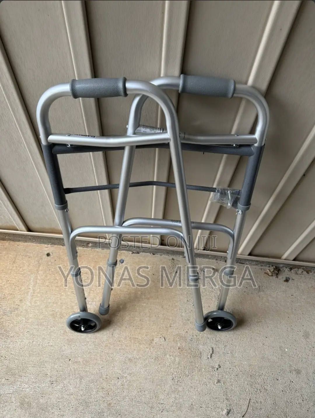 Walker//Elderly Walk Easier and Smoother, Simply Remove