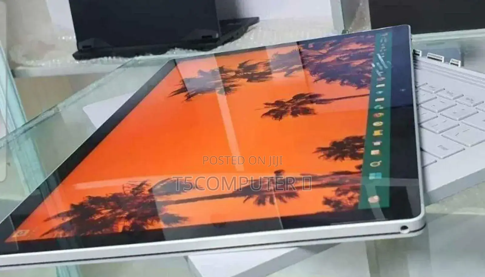 New Laptop Microsoft Surface Book 3 8GB Intel Core I7 SSD 256GB