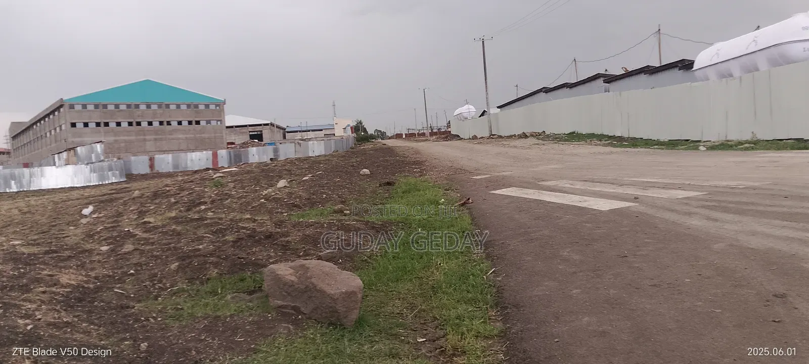 1500 ካሬ የሚሸጥ አስፓልት አጠገብ ያለ ቦታ