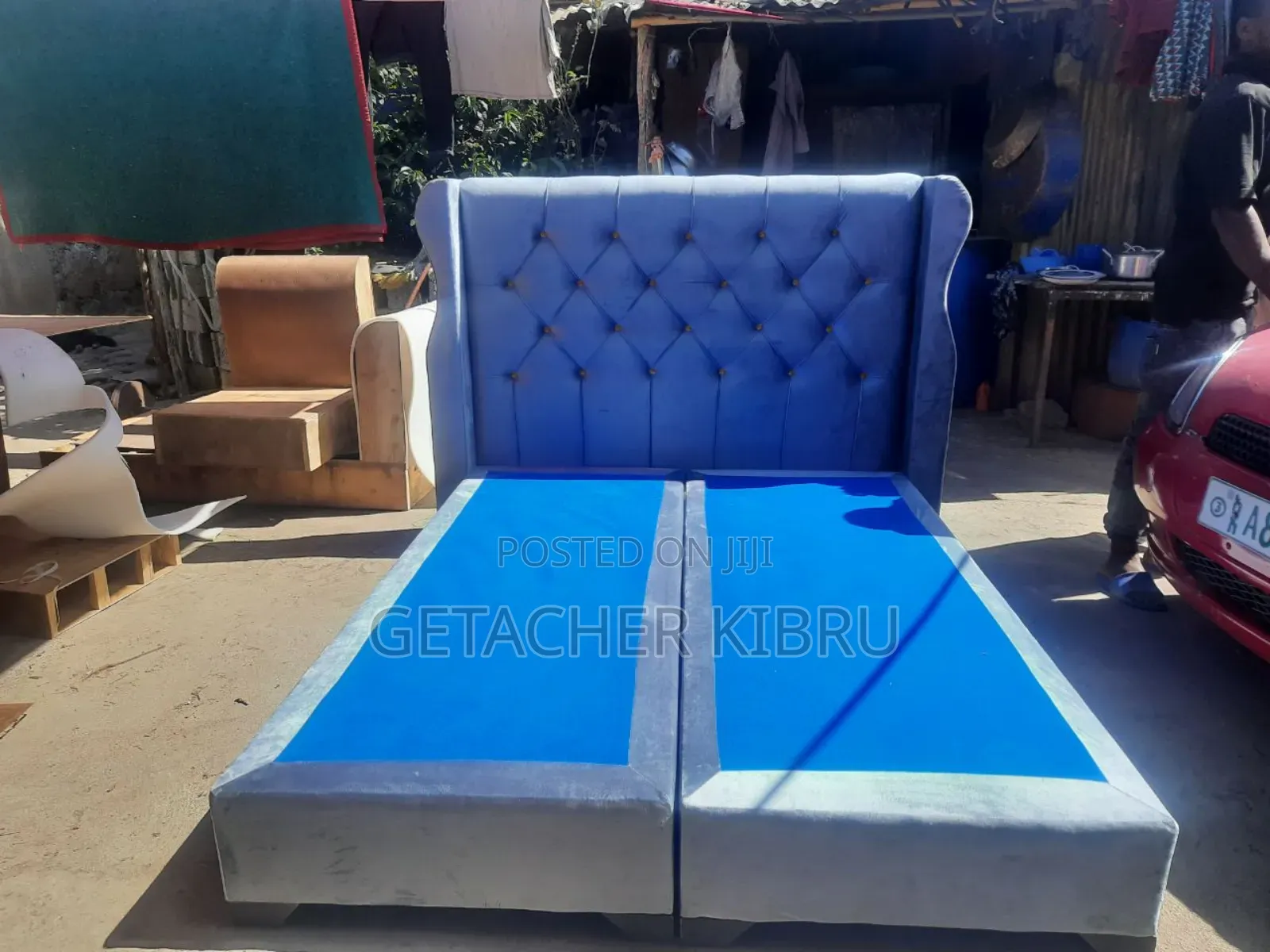 ሆም ፈርኒቸር የቤት እቃ