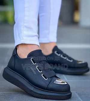 Chekich Triple Black Sneakers Master Quality Shoes