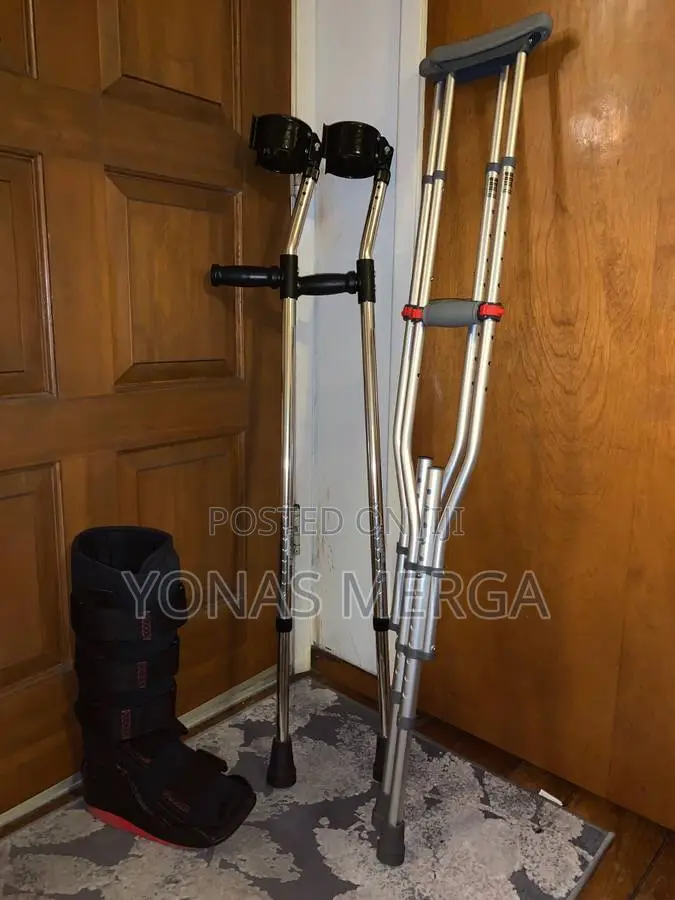 Crutches//Kranchوزaluminum Underarm Crutch 5'10" to 6'6"