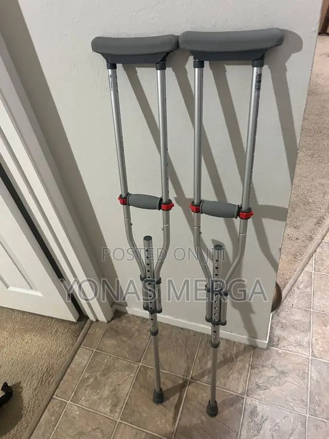 Crutches臥٤stable Rubber Bush٩٩helpful for Those Who Walk