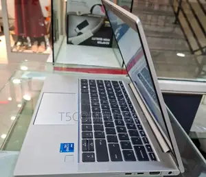 New Laptop HP EliteBook 830 G8 8GB Intel Core I5 SSD 512GB