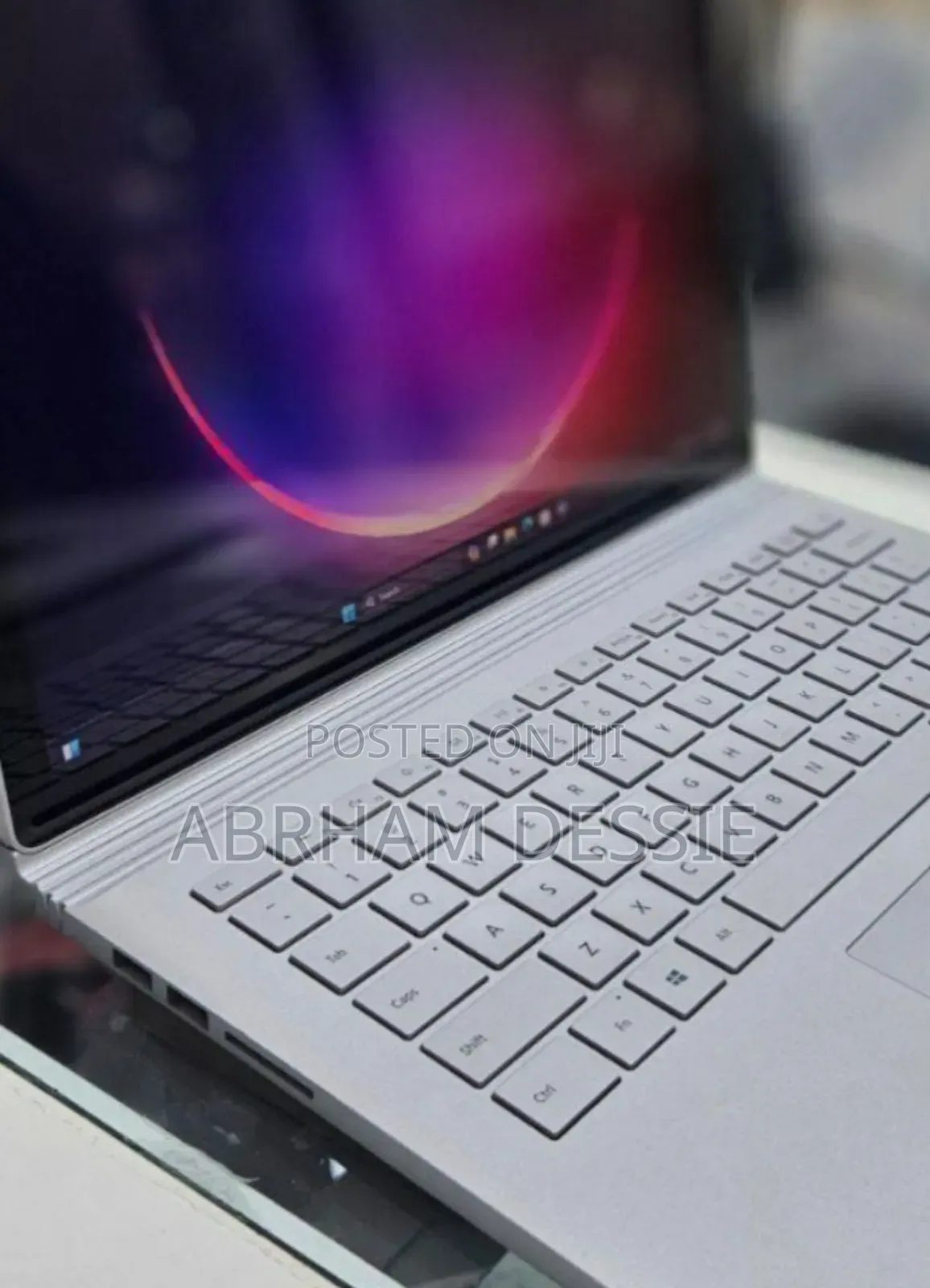 New Laptop Microsoft Surface Book 3 16GB Intel Core I7 SSD 256GB