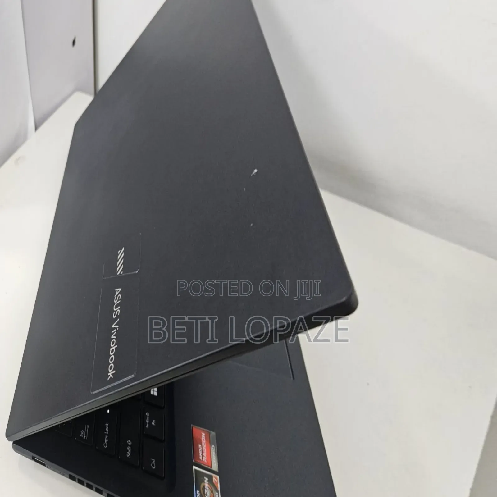 New Laptop Asus A42DE 16GB AMD Ryzen 5 HDD 512GB