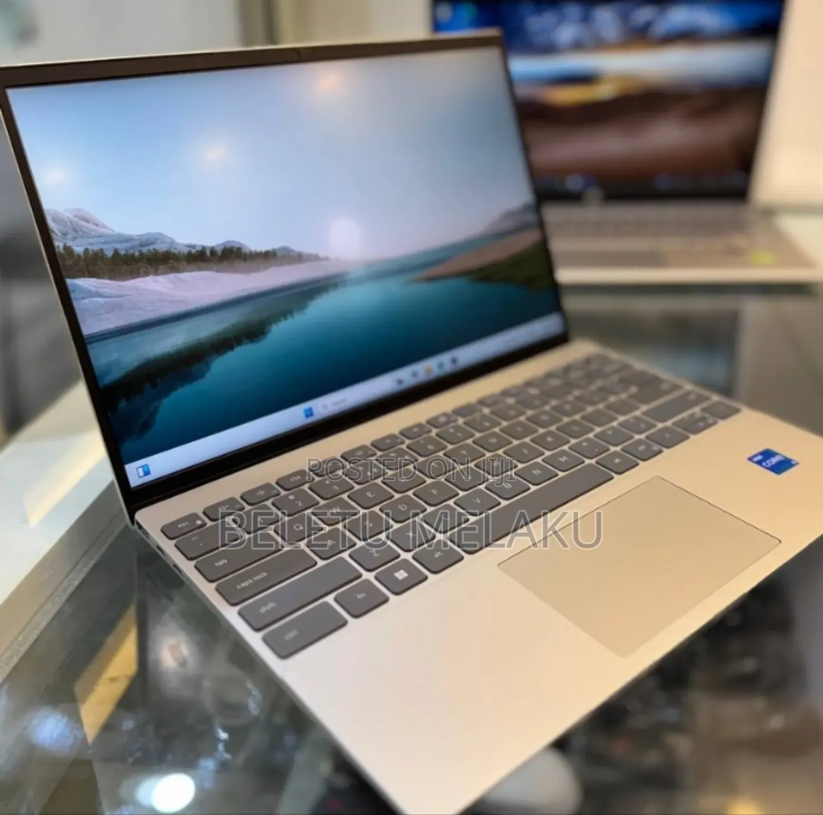 New Laptop Dell Inspiron 13z 16GB Intel Core I5 SSD 512GB