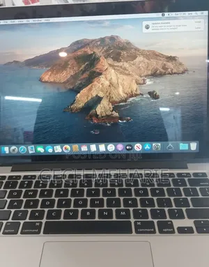 New Laptop Apple MacBook Pro 2015 16GB Intel Core I5 SSD 512GB