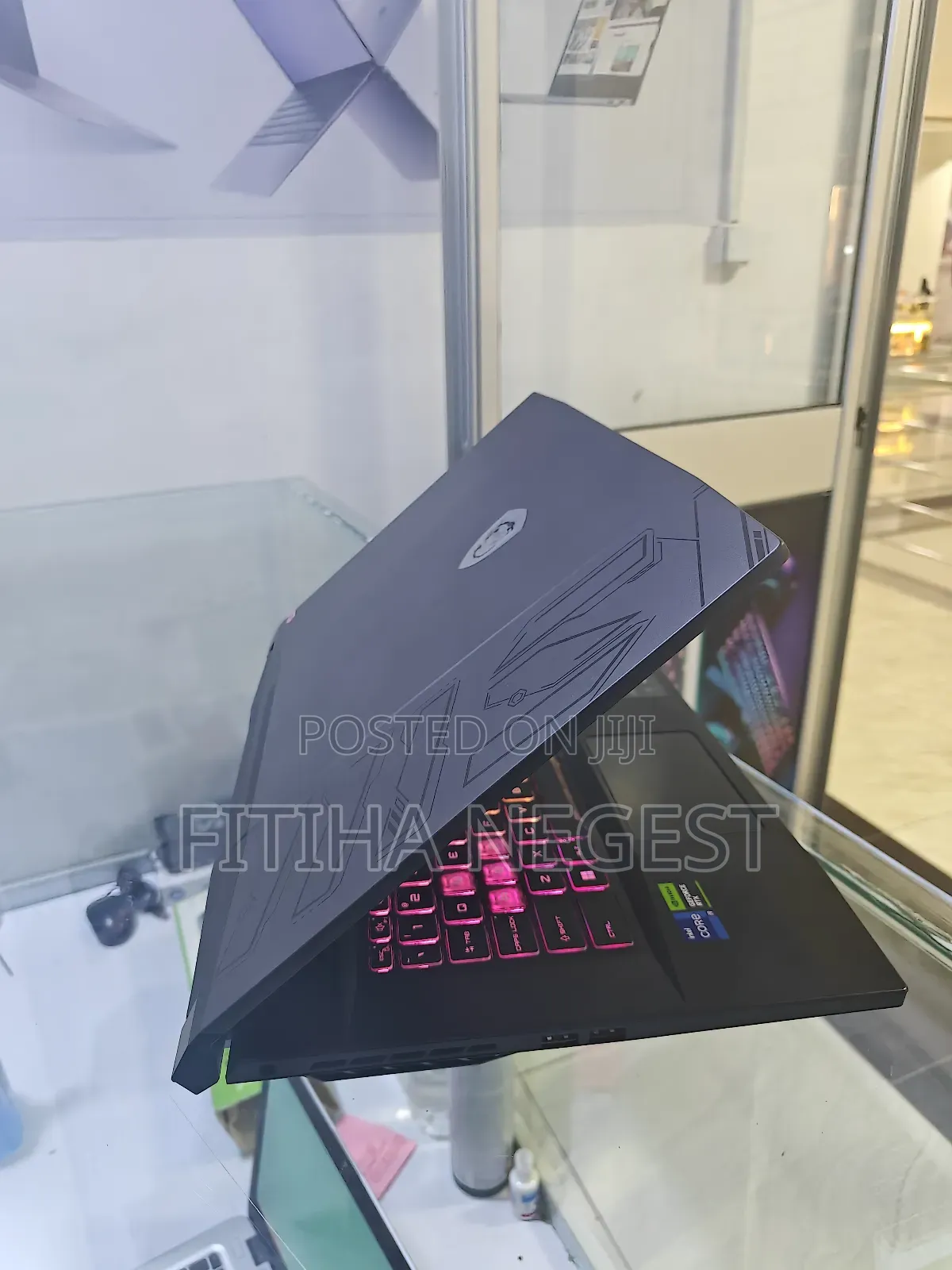 New Laptop MSI Pulse GL76 16GB Intel Core I9 SSD 512GB