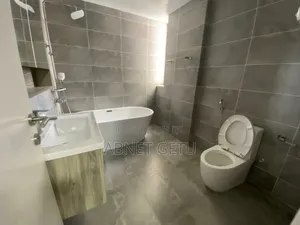 3bdrm Apartment in Jenboro Realestate, Bole for sale