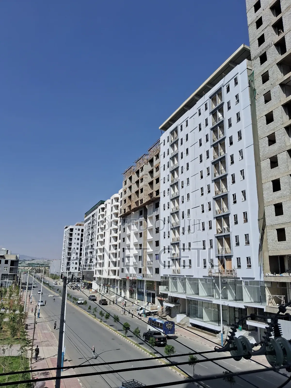 3bdrm Apartment in Jenboro Realestate, Bole for sale