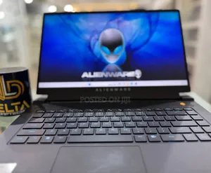 New Laptop Alienware M15 R3 16GB AMD Ryzen 7 SSD 512GB