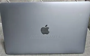 New Laptop Apple MacBook Pro 16GB Intel Core I5 SSD 256GB
