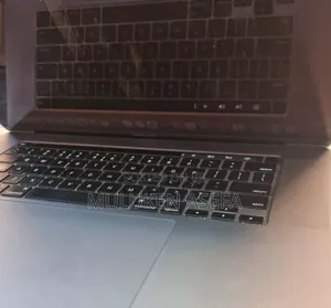 Photo - New Laptop Apple MacBook Pro 16GB Intel Core I7 SSD 512GB