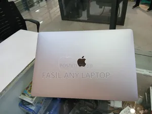 Laptop Apple MacBook Pro 2019 4GB Intel Core I7 SSD 512GB
