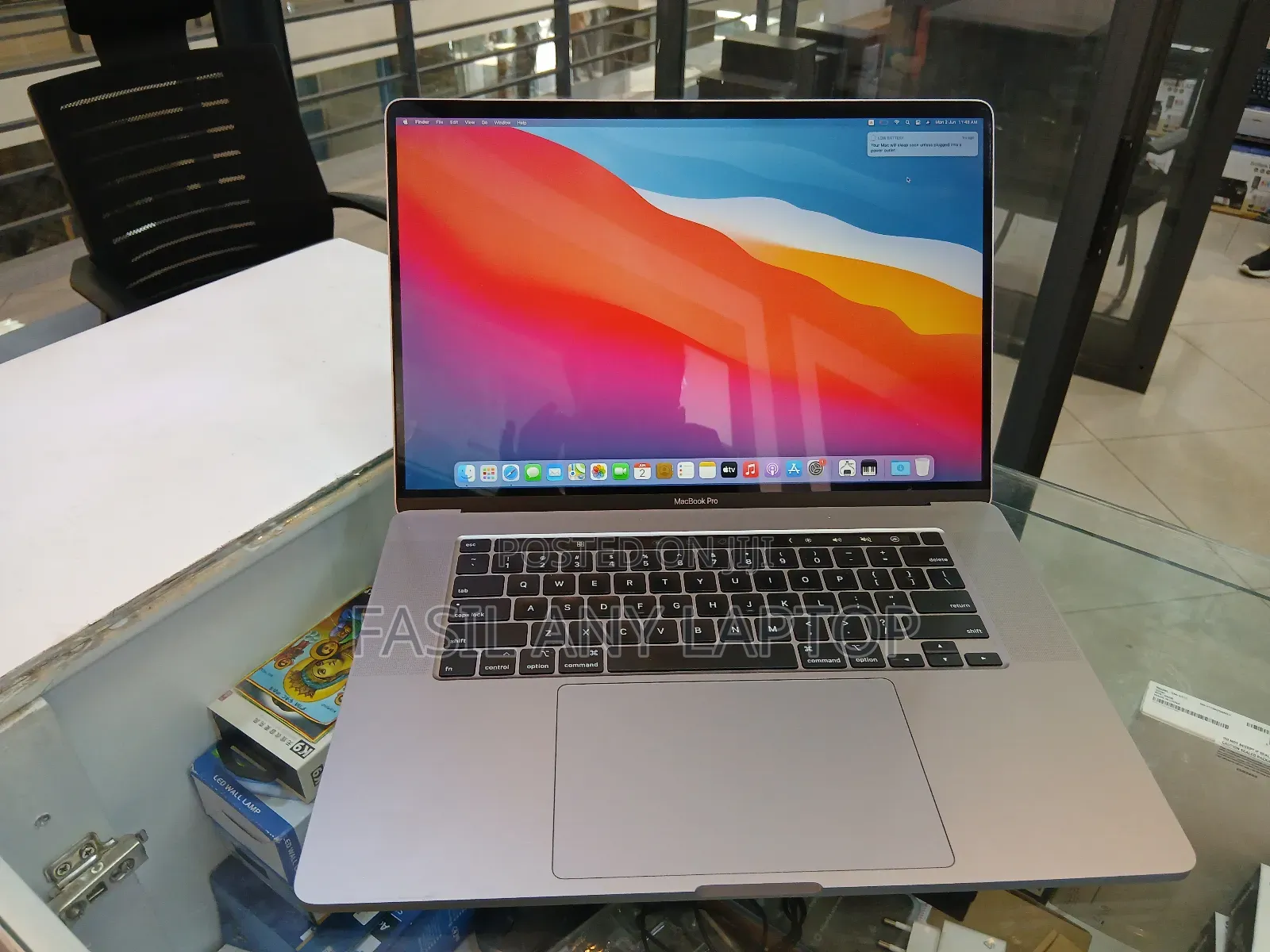 Laptop Apple MacBook Pro 2019 4GB Intel Core I7 SSD 512GB