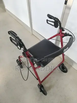 Walker鉛筆walker受損walker政治walker榮譽walker炒房walker承認walker New