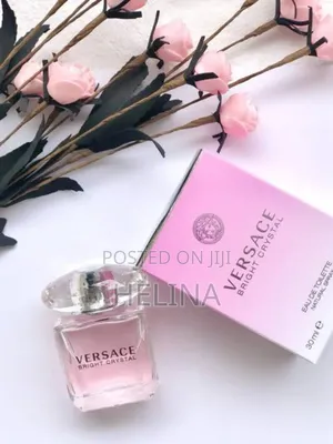 Photo - The Perfect Fragnance for Every Occasions Versace Perfume