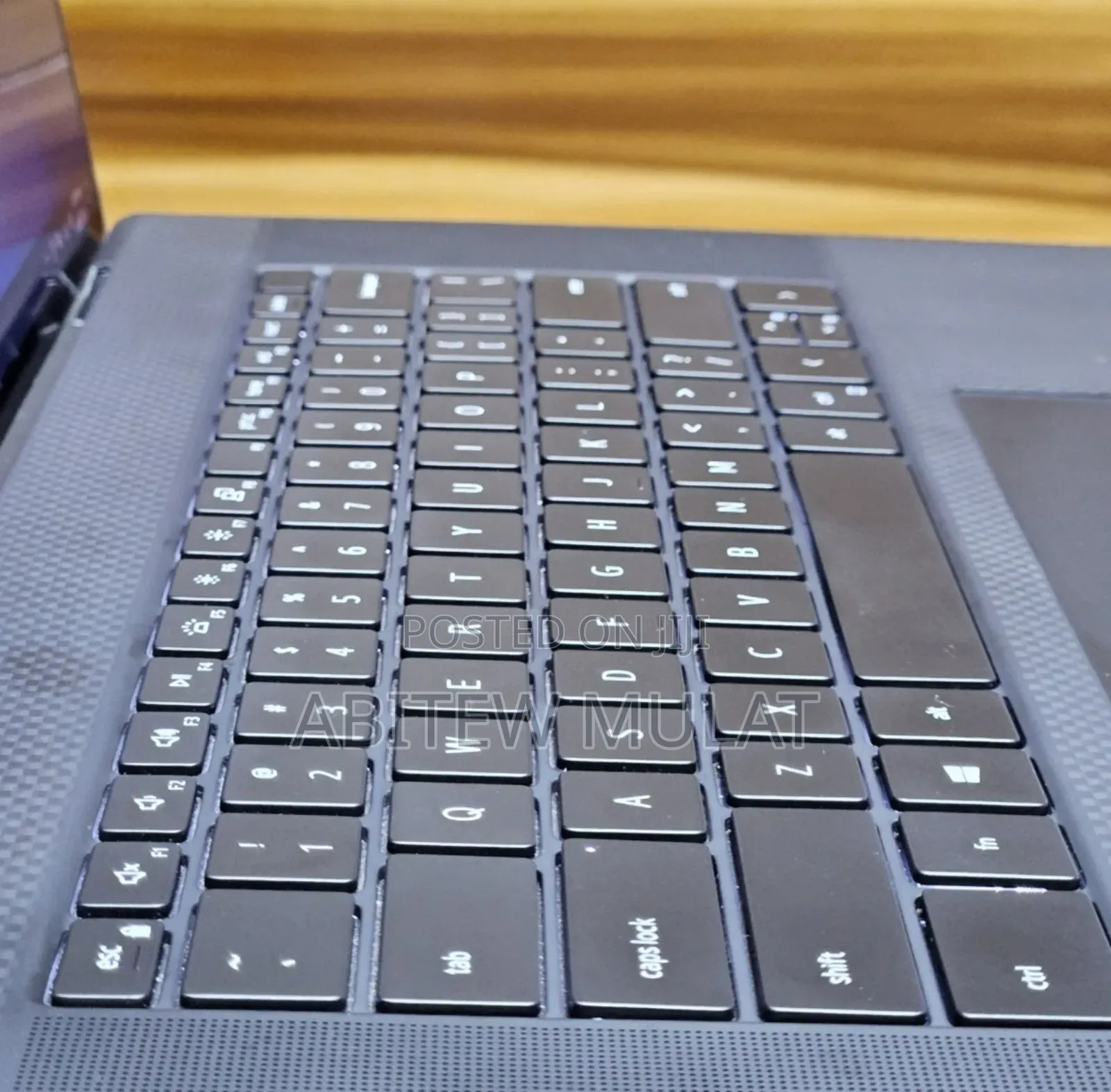 New Laptop Dell XPS 15 16GB Intel Core I7 SSD 512GB