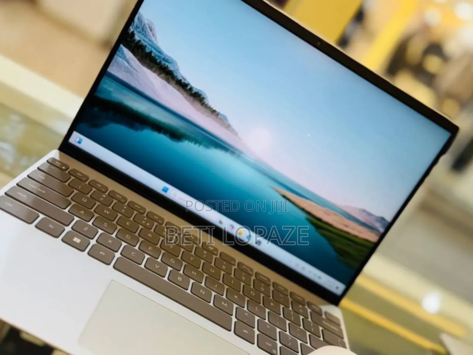 New Laptop Dell Inspiron 15 16GB Intel Core I7 SSD 512GB