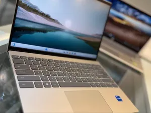 New Laptop Dell Inspiron 15 16GB Intel Core I7 SSD 512GB