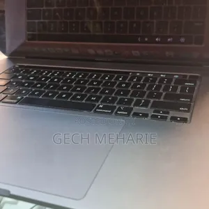 New Laptop Apple MacBook Pro 2019 16GB Intel Core I7 SSD 512GB