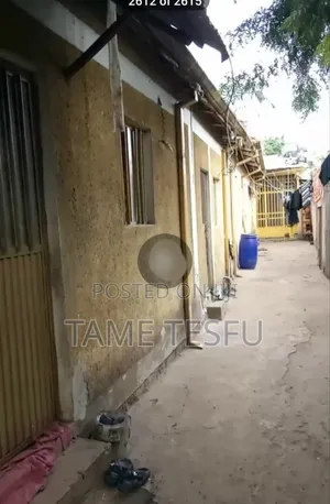 3bdrm House in Piyasa, Arada for sale