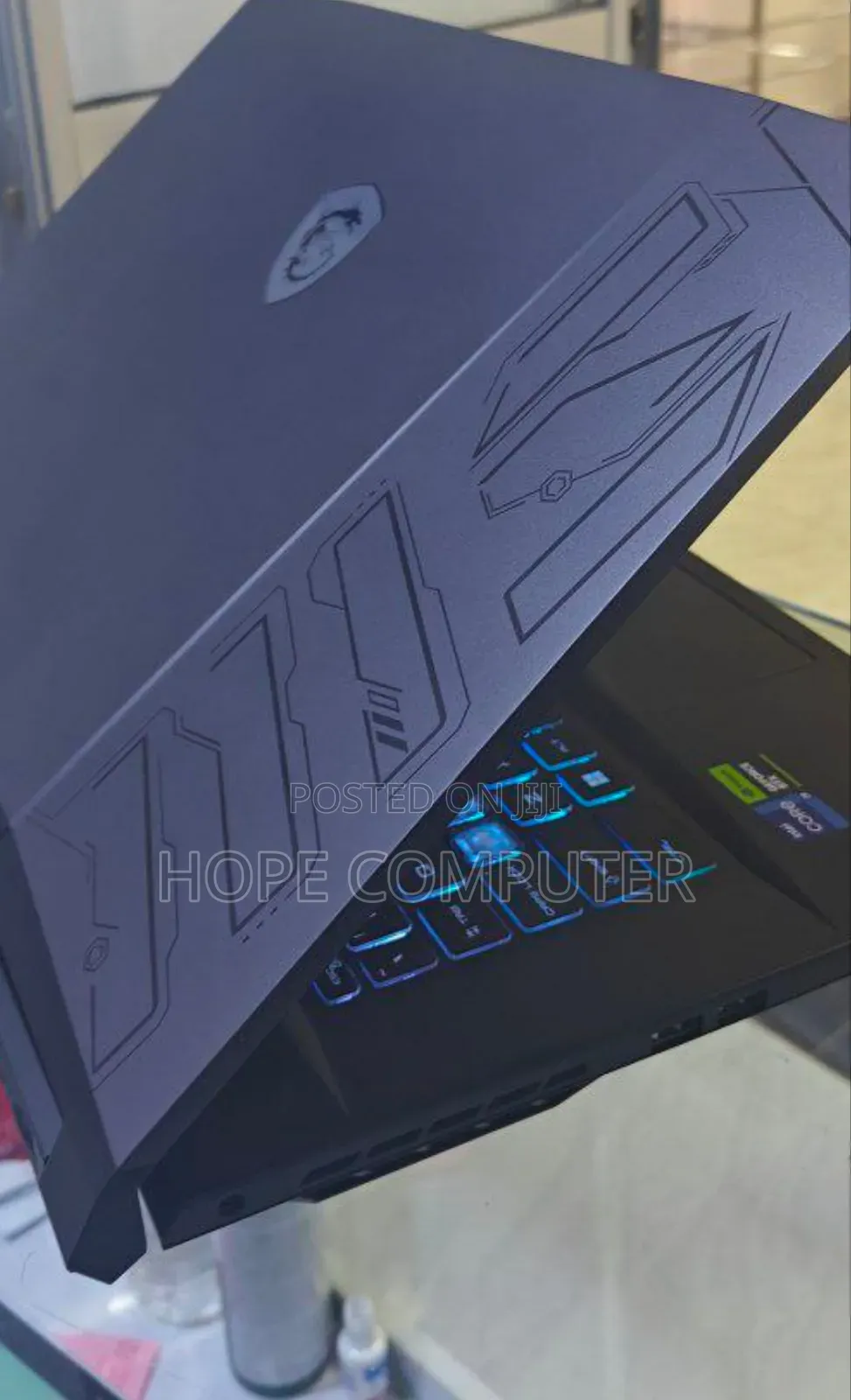 New Laptop MSI Pulse GL76 16GB Intel Core I9 SSD 1T