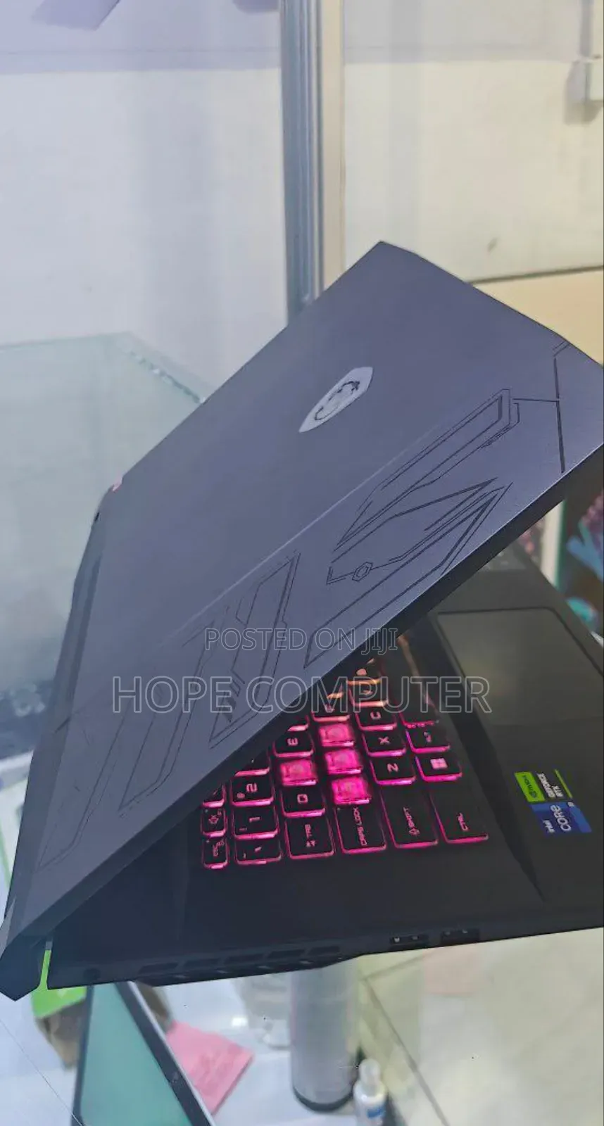 New Laptop MSI Pulse GL76 16GB Intel Core I9 SSD 1T