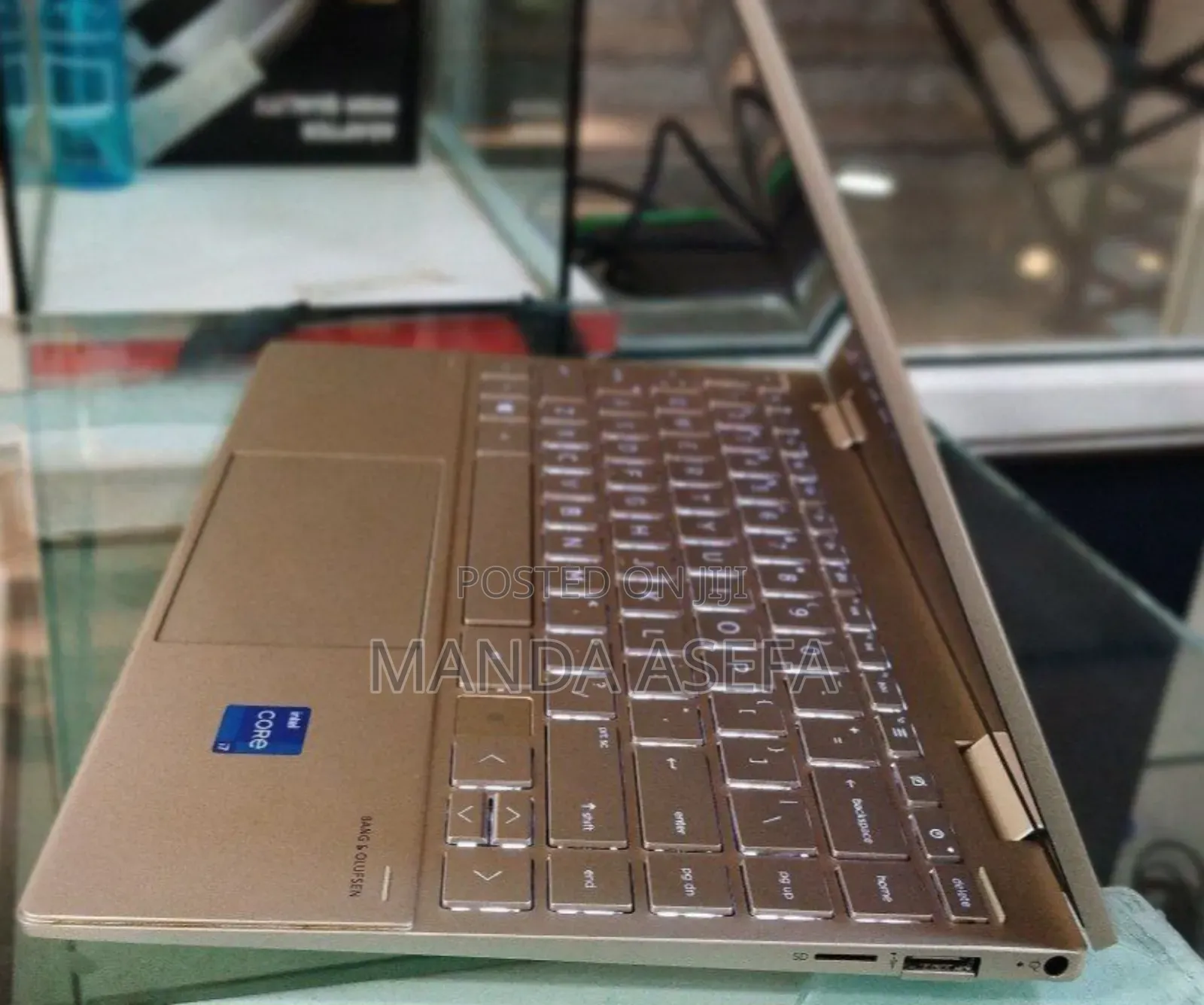 New Laptop HP Envy X360 8GB Intel Core I7 SSD 1T