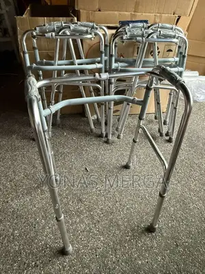 Photo - Non-Wheeled Walker: Designed for Safetyطءwalker☆甲crutches