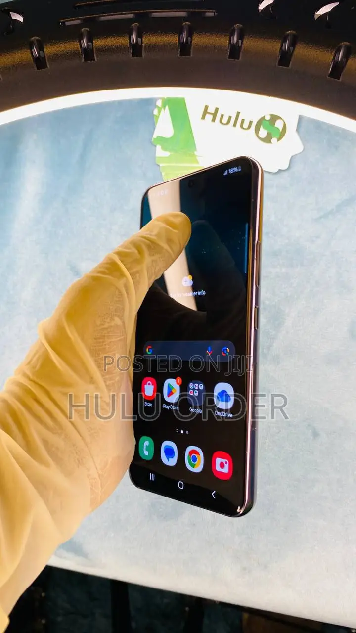 New Samsung Galaxy S22 5G 128 GB Black